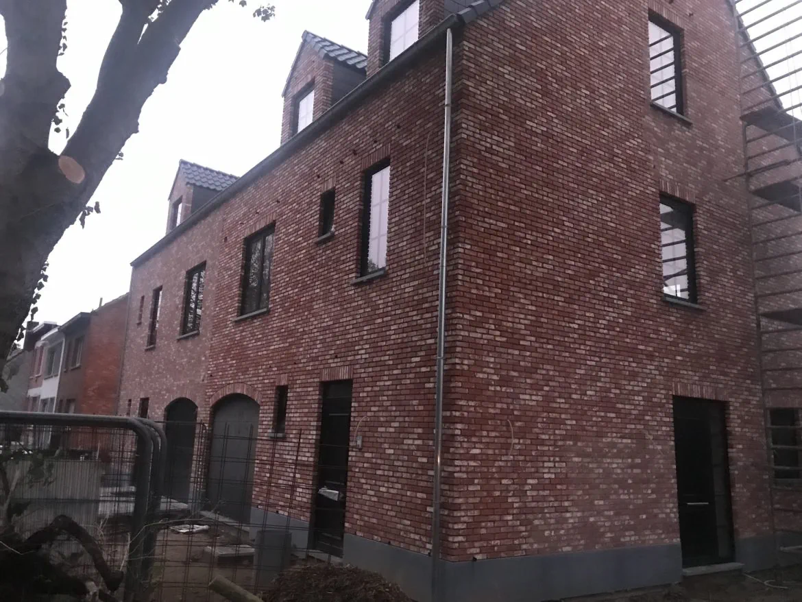 Verkaveling van bouwgronden voor 5 eengezinswoningen te Schoten